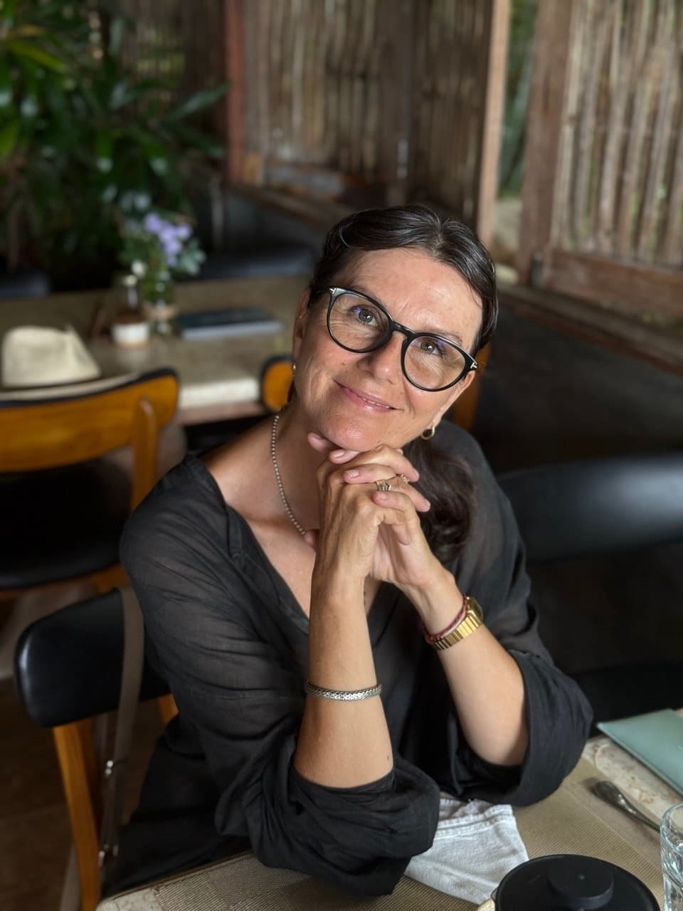 Dr. Jyoti Schonfelder